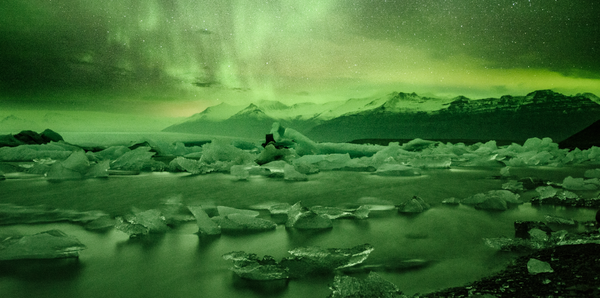 Icebergs at Jokulsarlon glacier lagoon cards