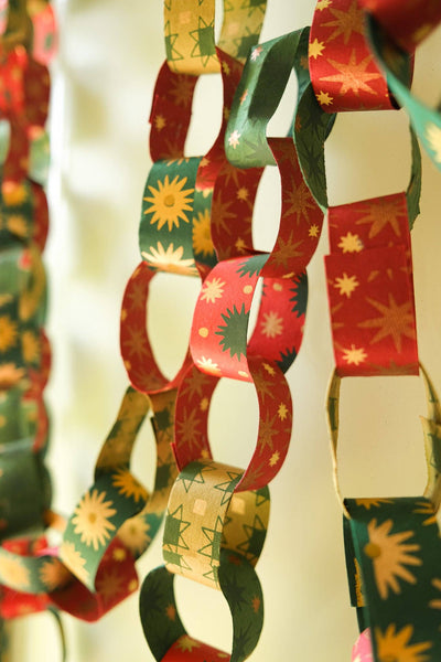 NEW: Festive Paper Chain Kit