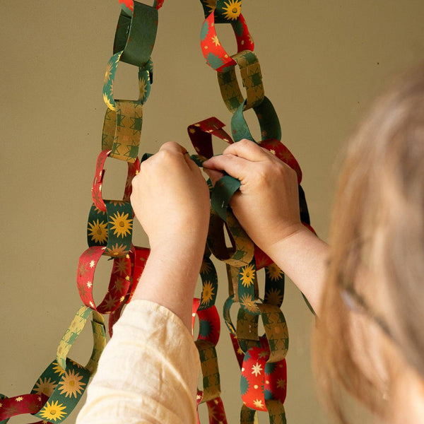 NEW: Festive Paper Chain Kit
