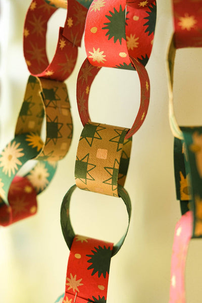 NEW: Festive Paper Chain Kit