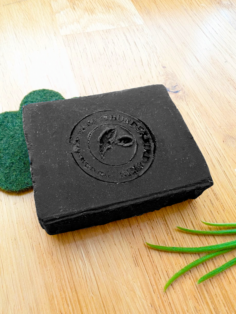 NEW: Decongest soap bar - charcoal & tea tree